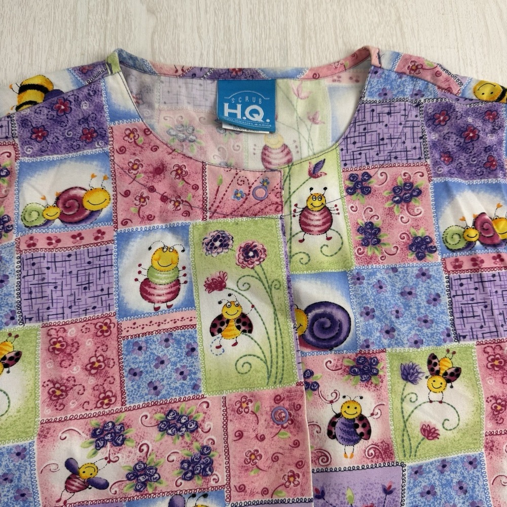Lab Coat Scrub Top Long Sleeve Women's Extra Small Whimsical Garden Bee Y2K
